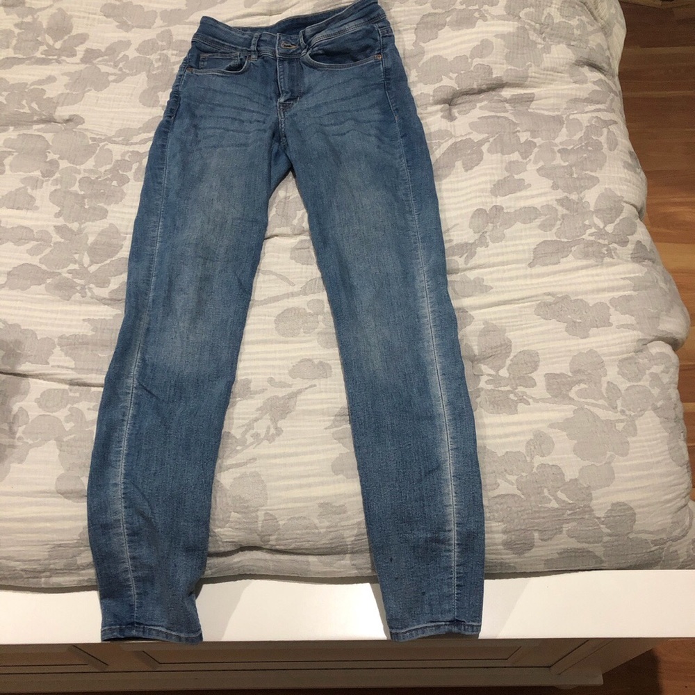h&m jeans!